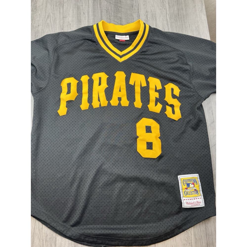 Mitchell & Ness Willie Stargell Pittsburgh Pirates 1982 Jersey Mens L (44)